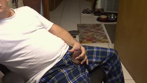 Snapshot of majormike34 chatting on 03-15-26, 01:06 majormike34 online show from 03-15-26, 01:06