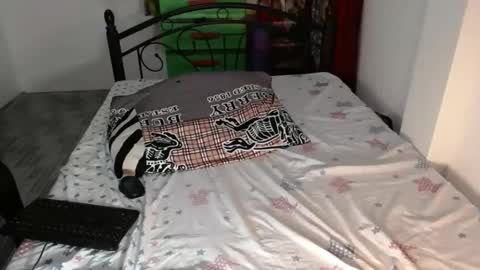 makelove2mebb online show from 12-27-24, 12:29