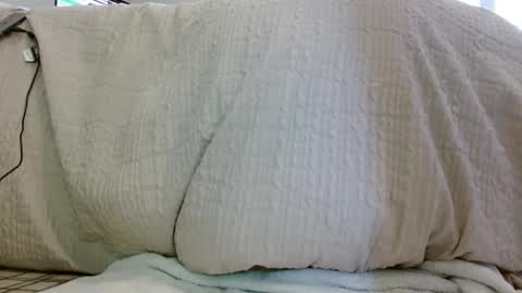 Snapshot of makemeplease89 chatting on 09-30-25, 04:12 makemeplease89 online show from 09-30-25, 04:12