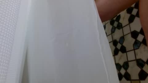 Snapshot of makemeplease89 chatting on 01-12-26, 10:04 makemeplease89 online show from 01-12-26, 10:04