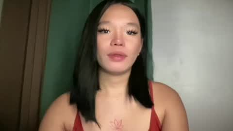 Snapshot of makemesquirt_xxx chatting on 05-11-26, 11:57 KEANA online show from 05-11-26, 11:57