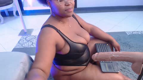 makena online show from 02-06-25, 09:11