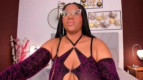 makena online show from 11-08-25, 04:45