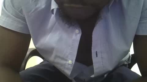 Snapshot of makeyoudrip001 chatting on 02-21-25, 10:04 Afrovite Dick online show from 02-21-25, 10:04