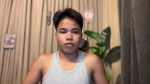 makeyoumineee online show from 04-10-26, 08:52