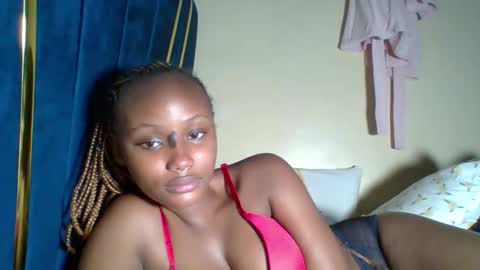 Eva online show from 04-28-26, 02:27