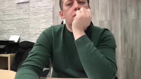 Snapshot of maks199402 chatting on 02-24-26, 09:51 maksoffice online show from 02-24-26, 09:51