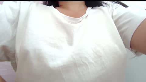 Snapshot of makulato chatting on 06-23-26, 02:37 Maya online show from 06-23-26, 02:37