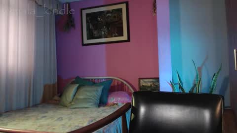 Snapshot of mala_kindle chatting on 09-29-25, 09:19 Call me Mala independent model online show from 09-29-25, 09:19