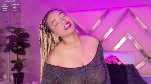 Snapshot of malaikabrown chatting on 02-07-26, 04:16 online show from 02-07-26, 04:16