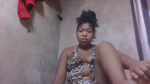 Snapshot of malalazah chatting on 03-12-26, 10:49 malalazah online show from 03-12-26, 10:49