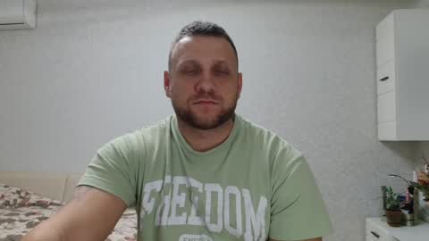 Snapshot of malchyshka chatting on 01-06-25, 05:49 malchyshka online show from 01-06-25, 05:49