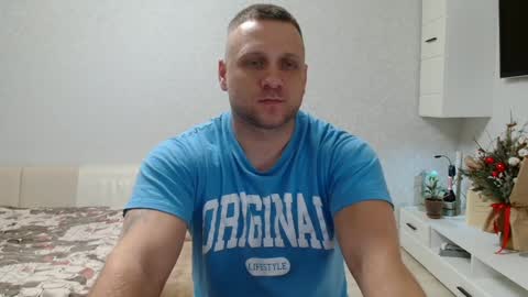 Snapshot of malchyshka chatting on 01-15-25, 03:29 malchyshka online show from 01-15-25, 03:29
