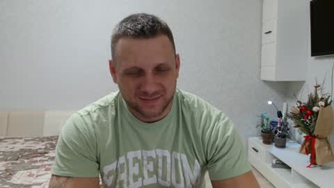 Snapshot of malchyshka chatting on 01-24-25, 02:30 malchyshka online show from 01-24-25, 02:30