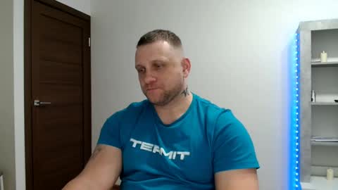 Snapshot of malchyshka chatting on 02-14-26, 02:47 malchyshka online show from 02-14-26, 02:47