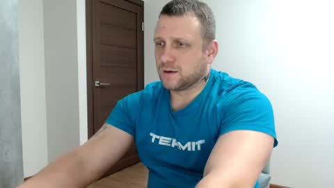Snapshot of malchyshka chatting on 03-09-26, 04:55 malchyshka online show from 03-09-26, 04:55