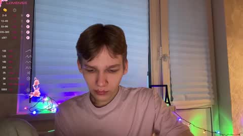 Tom and Mark 3 online show from 12-24-24, 06:44