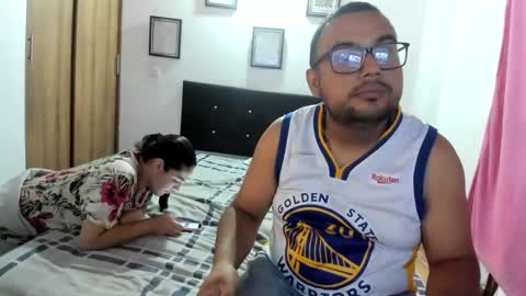 malcom y sara  online show from 01-08-25, 07:56