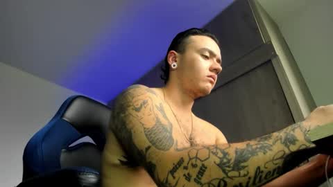 ADAM         online show from 10-30-25, 06:08