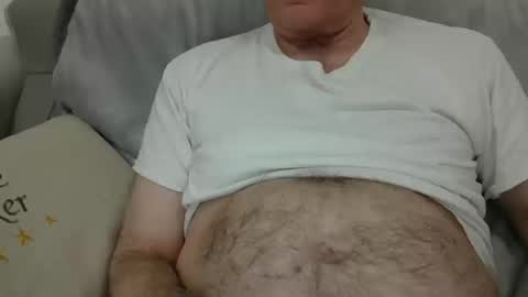 Snapshot of male_toy chatting on 03-11-26, 11:00 male_toy online show from 03-11-26, 11:00