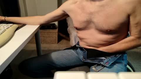 Snapshot of malebitch99999 chatting on 11-27-25, 08:16 malebitch99999 online show from 11-27-25, 08:16