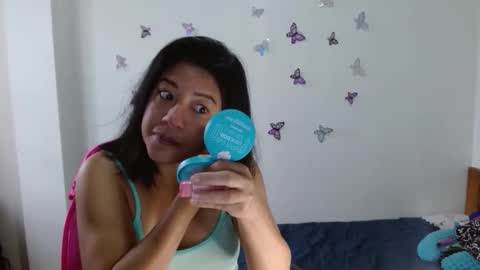 Snapshot of maleiwaa chatting on 05-25-26, 11:27 maleiwaa online show from 05-25-26, 11:27