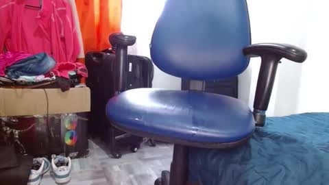 Snapshot of maleiwaa chatting on 05-31-26, 11:28 maleiwaa online show from 05-31-26, 11:28
