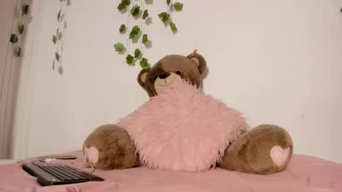 Snapshot of maleja_lovely chatting on 03-17-26, 05:11 Maria online show from 03-17-26, 05:11