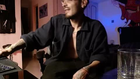 Snapshot of malek_xarx chatting on 03-12-26, 04:18 malek_xarx online show from 03-12-26, 04:18