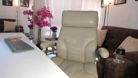 malena99_ online show from 05-16-26, 08:18