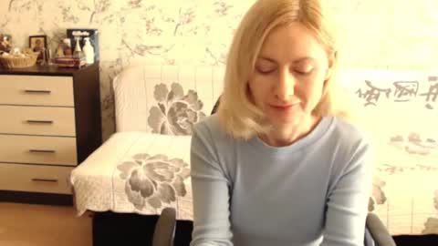 Malena online show from 09-25-25, 06:50