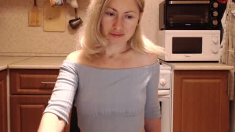 Malena online show from 02-14-26, 09:11