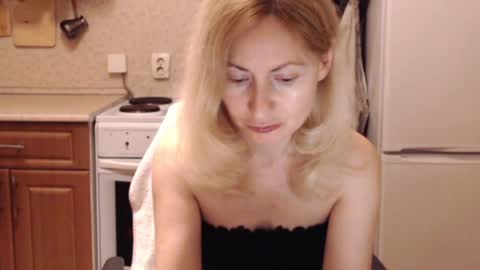 Malena online show from 06-30-26, 09:38