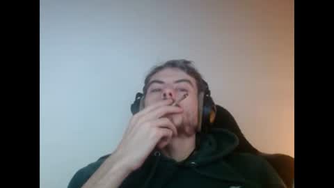 Snapshot of malenpc chatting on 11-03-25, 07:15 malenpc online show from 11-03-25, 07:15