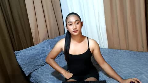 Snapshot of maliacollins chatting on 02-07-26, 11:14 maliacollins online show from 02-07-26, 11:14