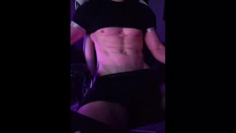 Snapshot of malici0us_sz chatting on 09-26-25, 10:03 playZhard online show from 09-26-25, 10:03