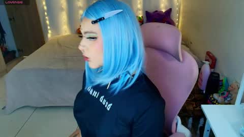maliciaxpoison online show from 04-29-26, 06:06