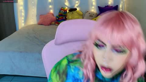 maliciaxpoison online show from 05-17-26, 04:43
