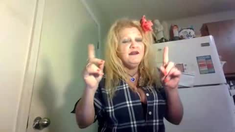 malinda702 online show from 05-23-26, 11:31