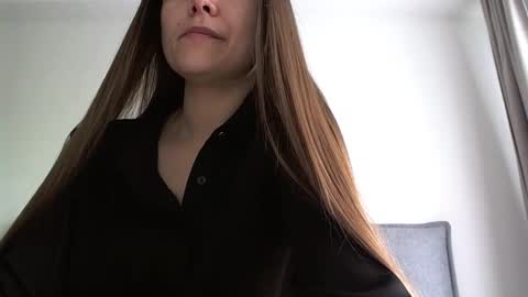 malinka_sweet19 online show from 02-18-26, 06:42