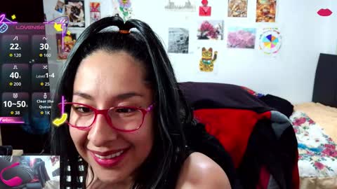 Snapshot of malishka_fox chatting on 09-12-25, 03:39 Malishka online show from 09-12-25, 03:39