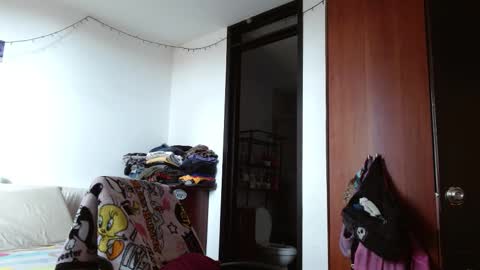 Malita online show from 11-18-25, 08:13