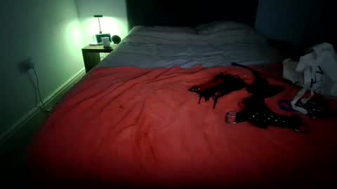 Snapshot of malkie55 chatting on 09-13-25, 09:03 malkie55 online show from 09-13-25, 09:03