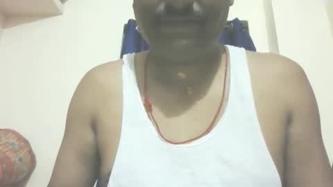 Sree0703 online show from 09-18-25, 04:03
