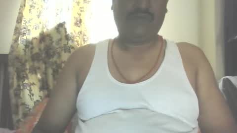 Sree0703 online show from 11-06-25, 04:24
