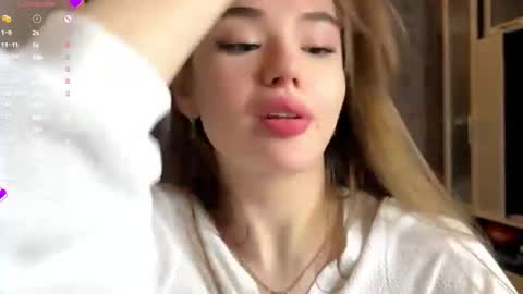 Jinny online show from 04-27-26, 03:43