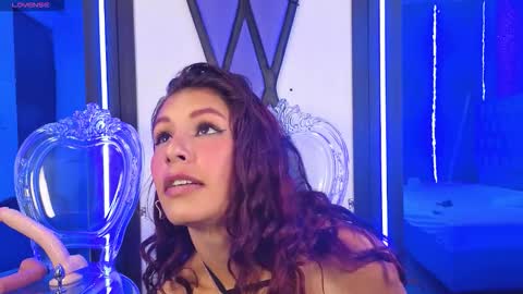 Snapshot of malory_cortez chatting on 02-11-26, 02:05 Malory online show from 02-11-26, 02:05