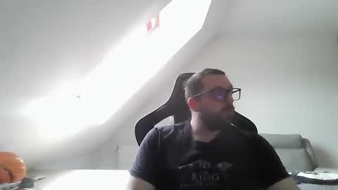 Snapshot of malou2927 chatting on 01-01-25, 12:33 breton online show from 01-01-25, 12:33