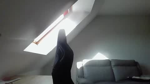 Snapshot of malou2927 chatting on 01-12-25, 01:05 breton online show from 01-12-25, 01:05