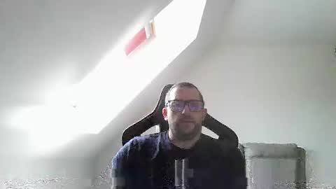 Snapshot of malou2927 chatting on 10-11-25, 09:19 breton online show from 10-11-25, 09:19